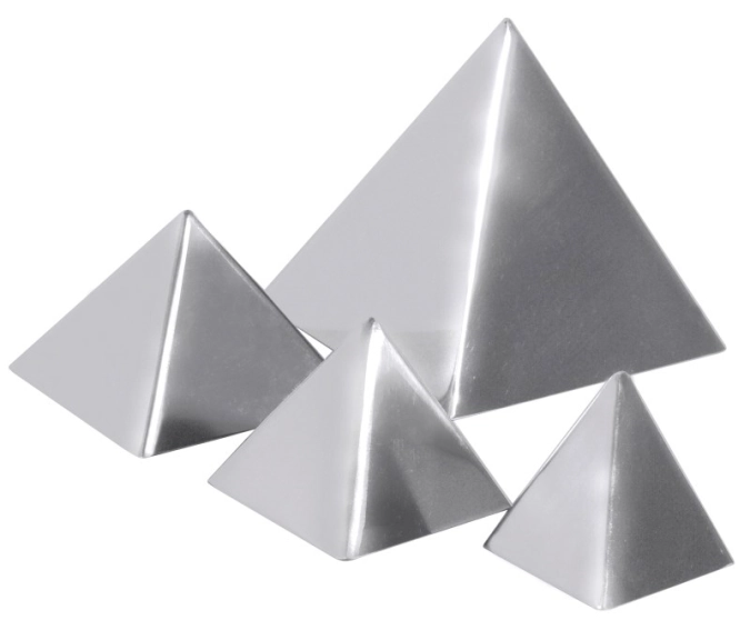 Pyramide 8.5 x 8.5 cm