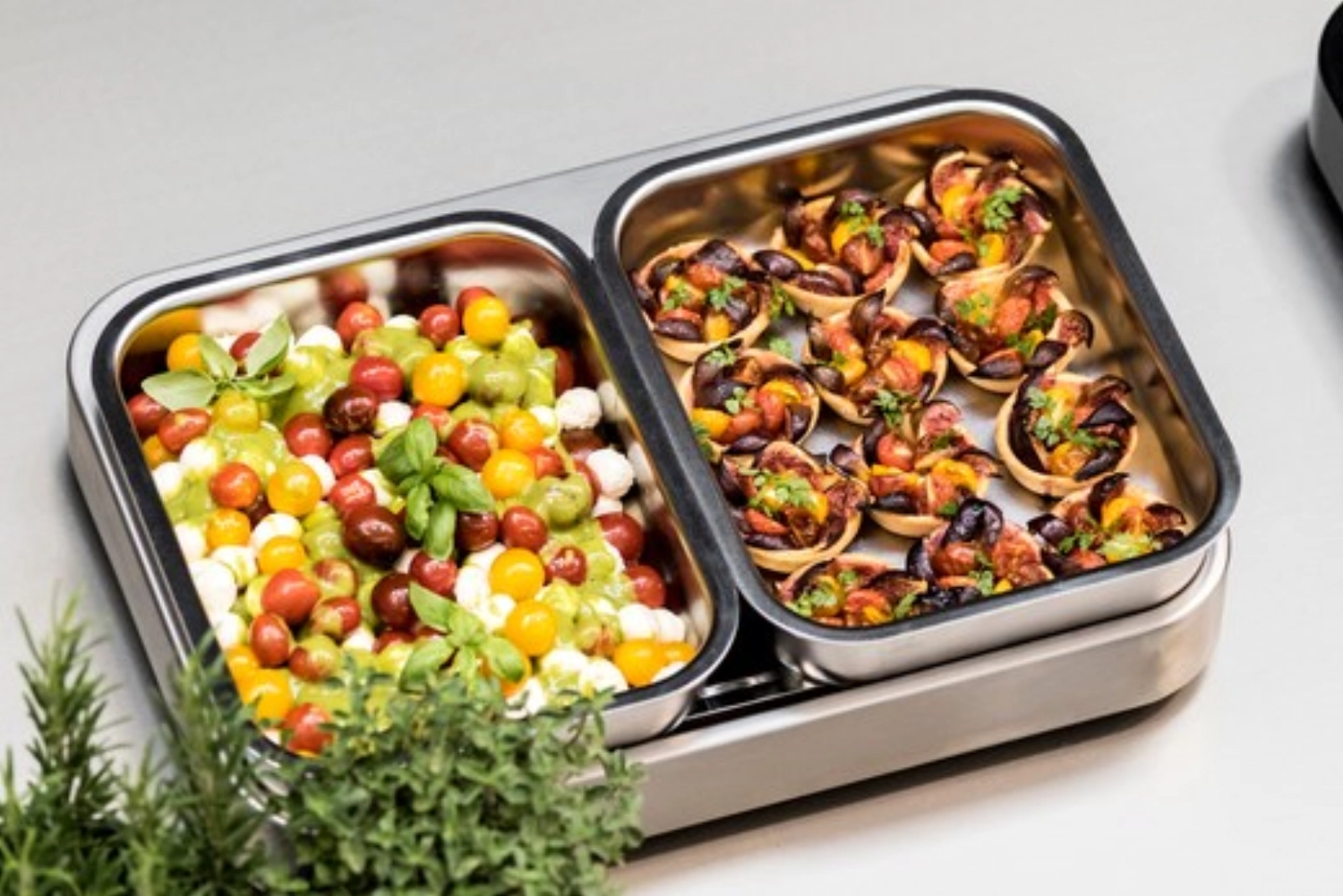 Thermoplats gn 1/2 nano-revêtus sans poignée