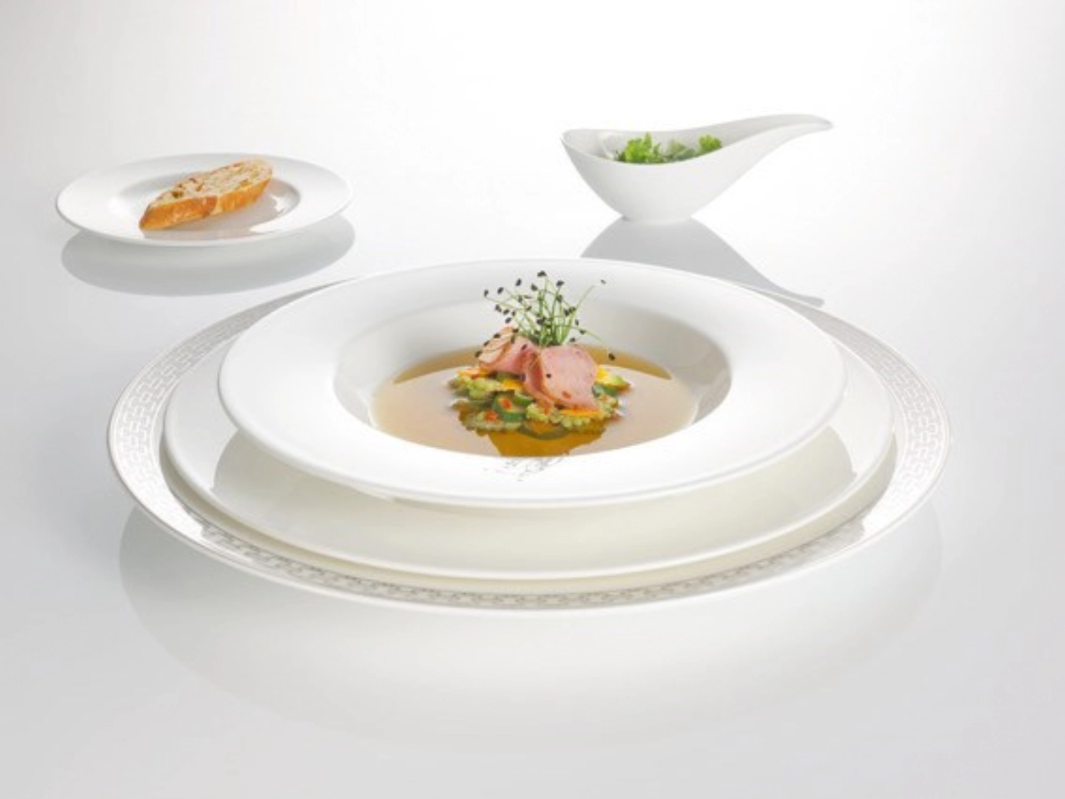 Stella hotel assiette creuse 24cm 0.33lt