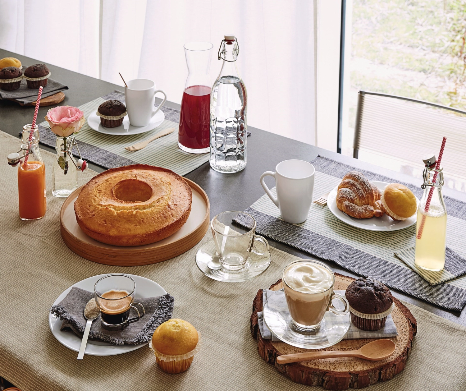 Ypsilon carafe 1lt calibrée /-/