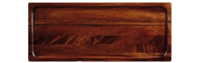 Un grand plateau rectangulaire