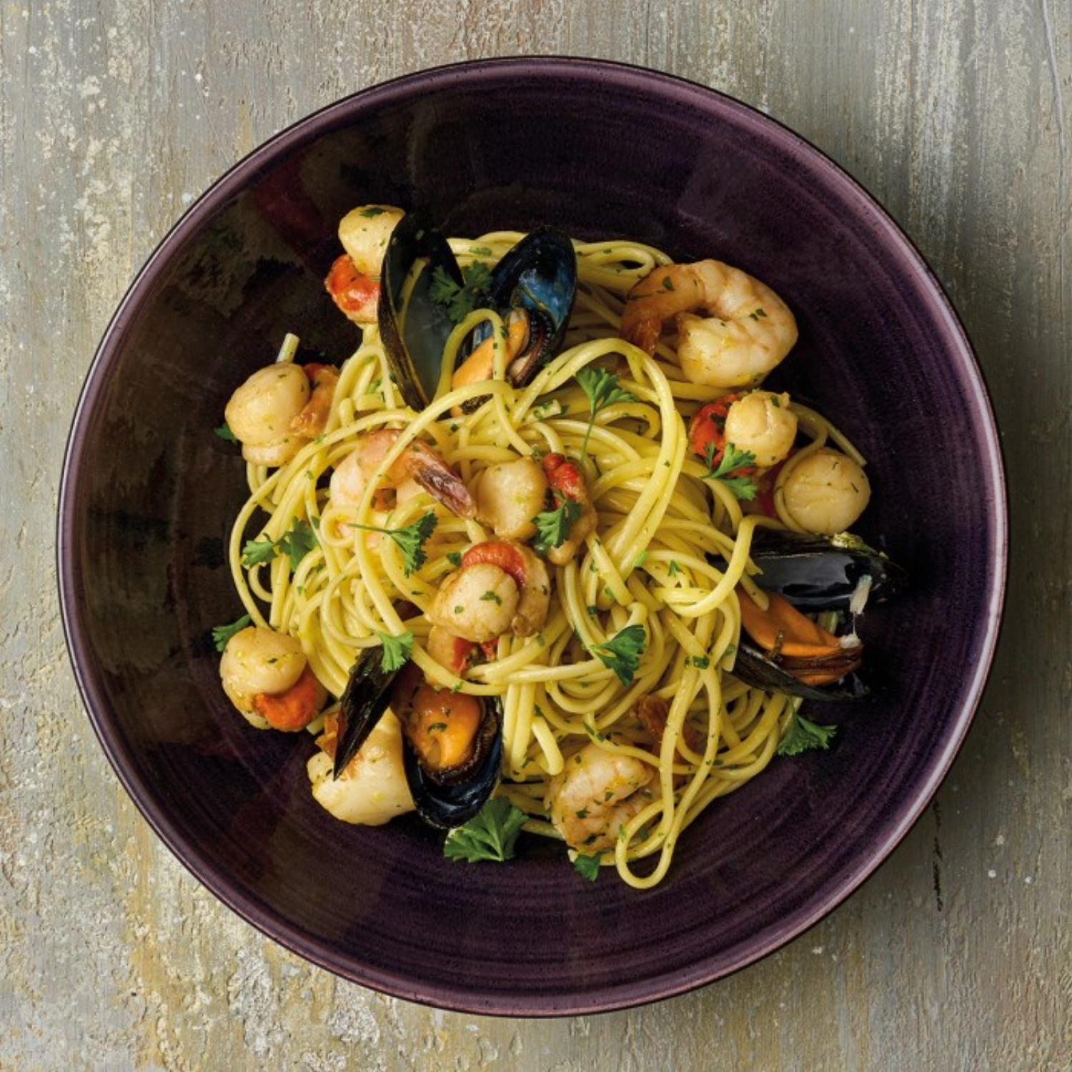 Stonecast Patina Deep Purple Coupe Assiette creuse