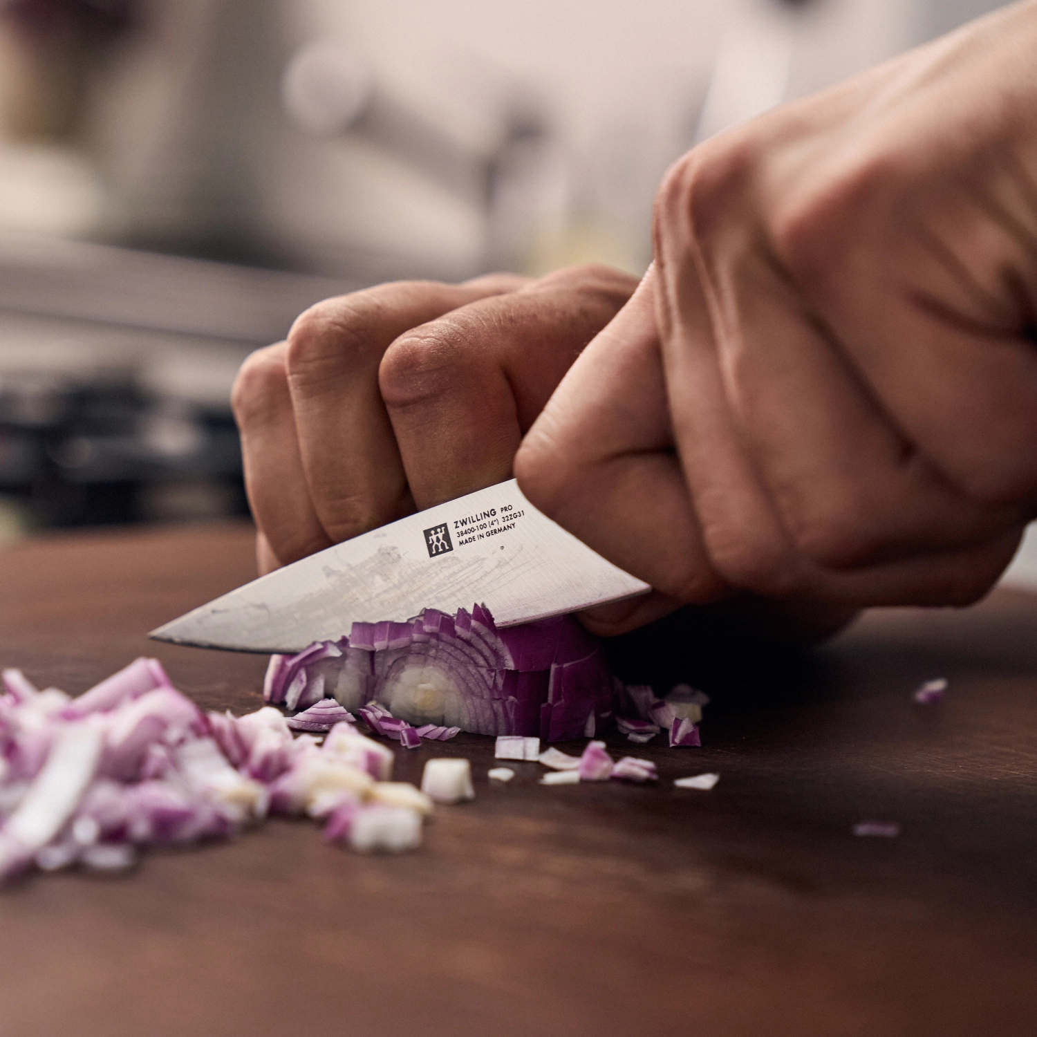 Pro couteau à larder et garnir 100