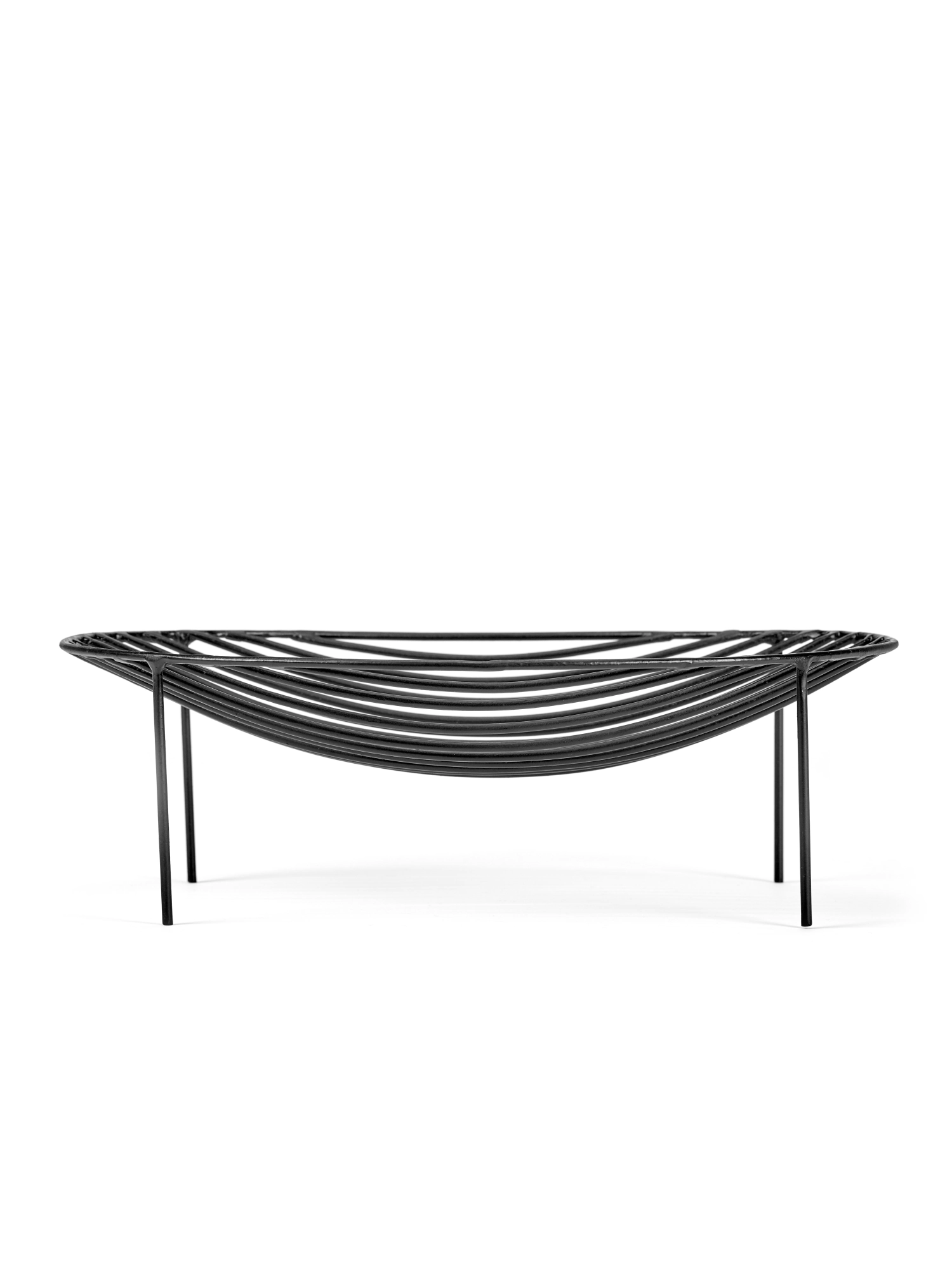 Metal sculptures corbeille Nana