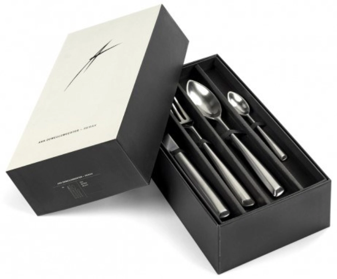 Ann Demeulemeester Service de couverts 24 pcs. Zoë Matt
