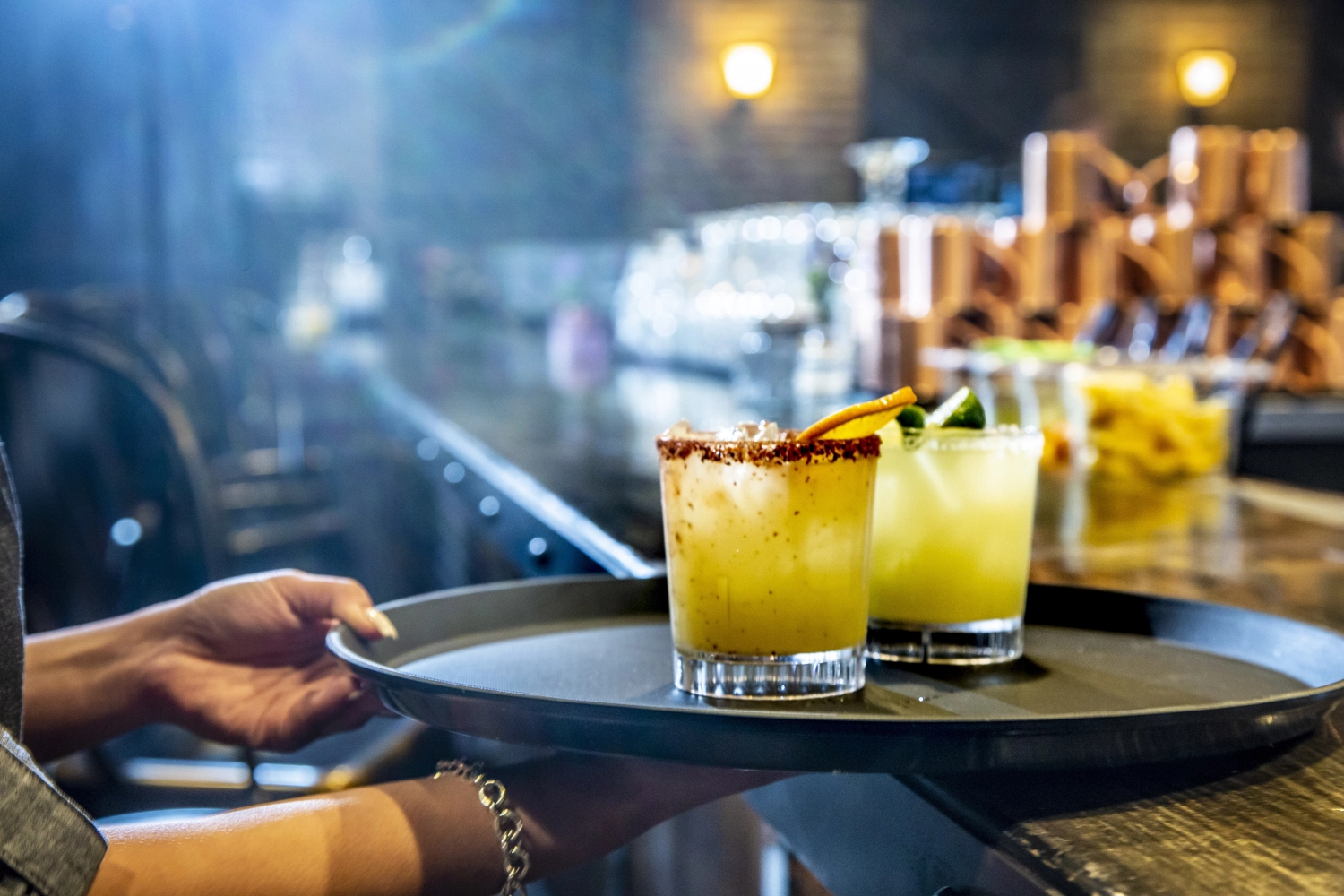 Plateau camtread rond 40.5cm noir antidérapant