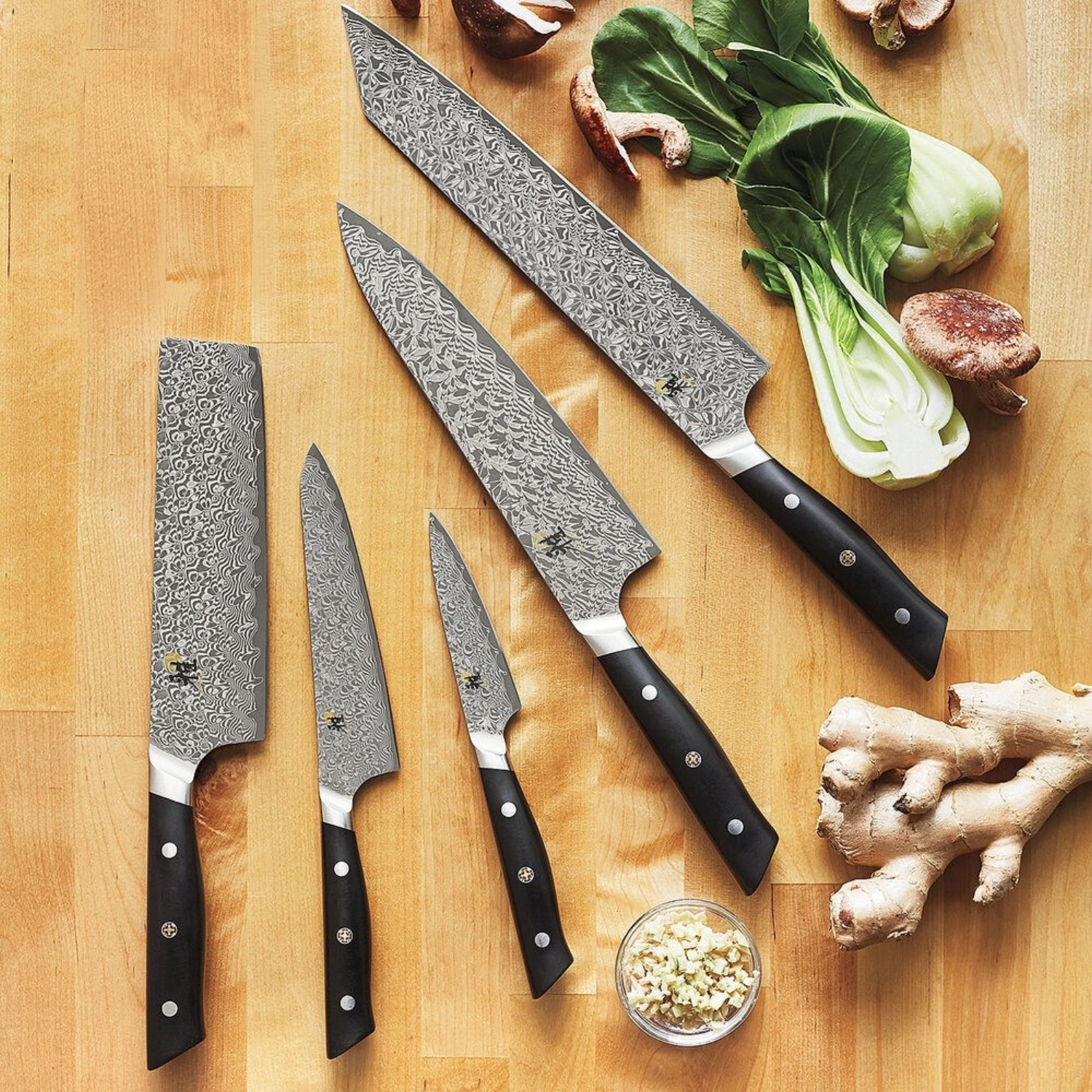 Miyabi hibana 800dp santoku, 180 mm