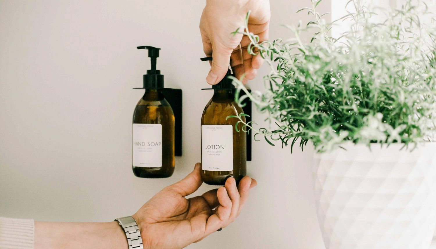 Lotion Hände-u. Körperlotion, Mandelmilch 250ml, weiss