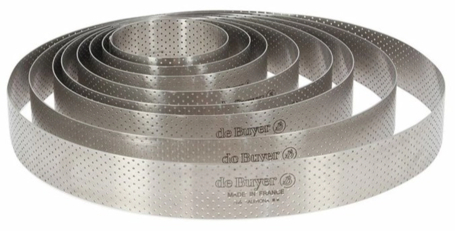 Cercle à tarte perforé a. bord droit