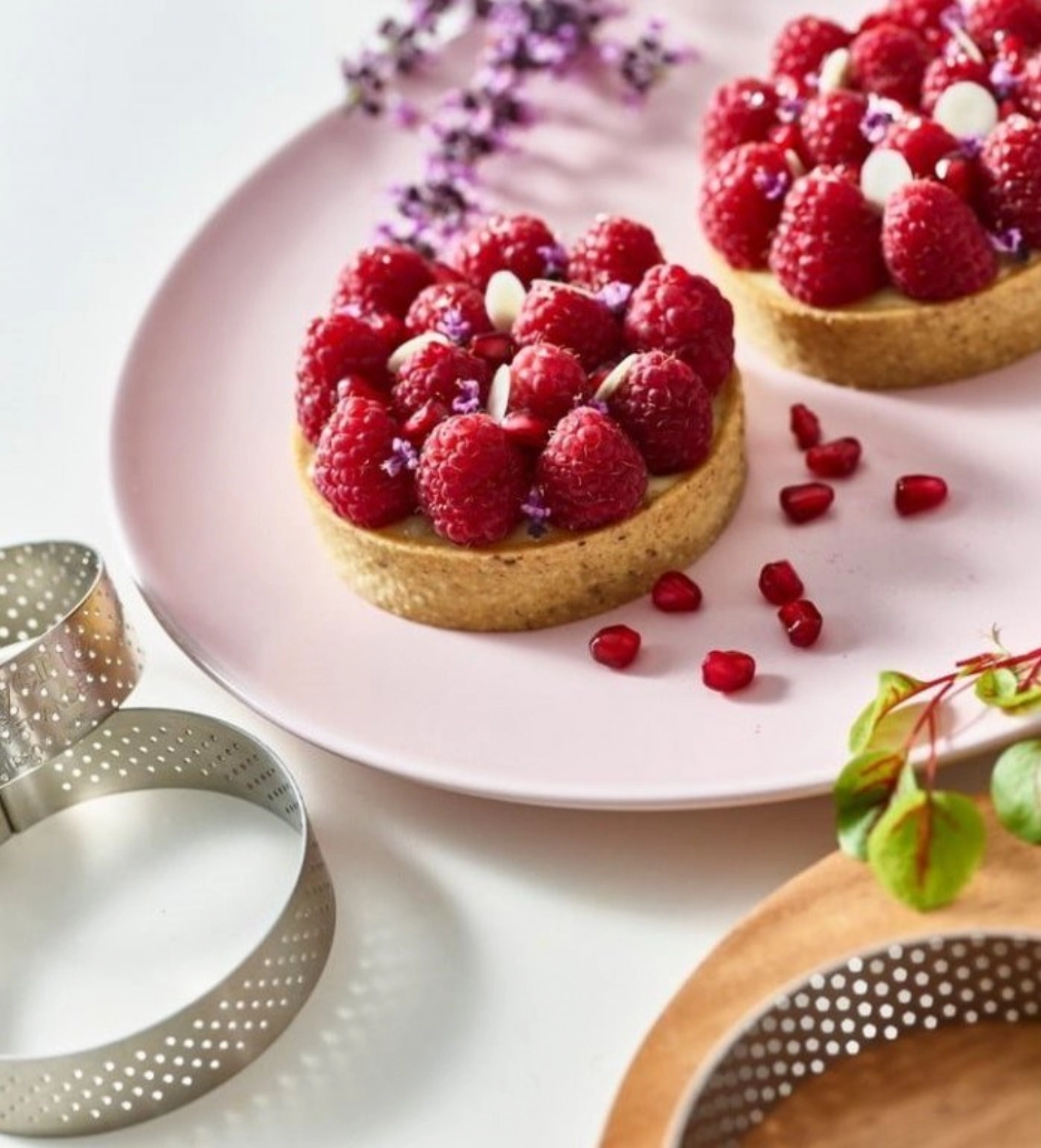 Cercle à tarte perforé a. bord droit