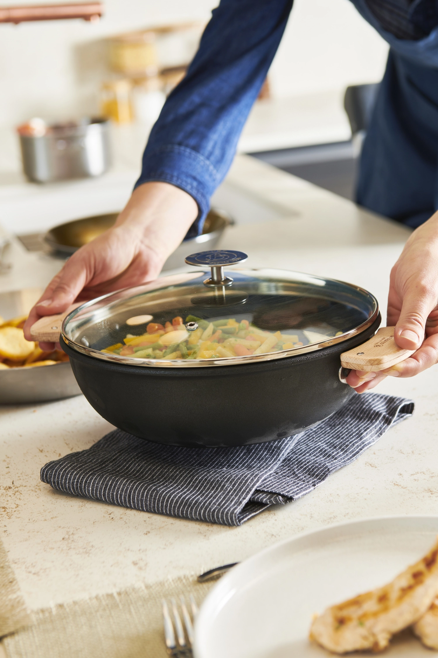 Achimy Glasdeckel Edelstahlknopf tief