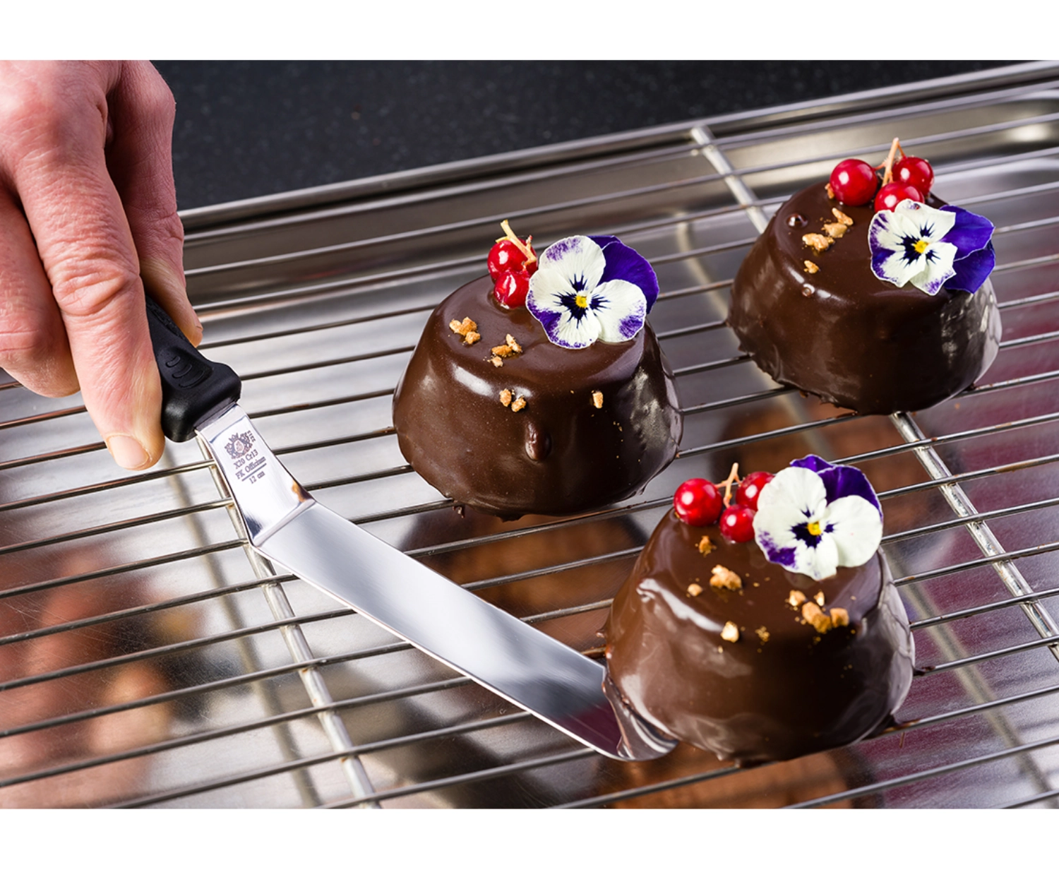 Kuchenspachtel abgewinkelt