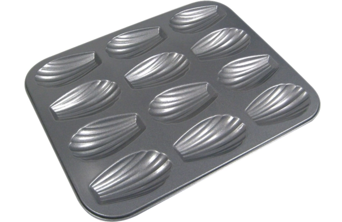 Plaque de cuisson pour 12 madeleines 26x20cm