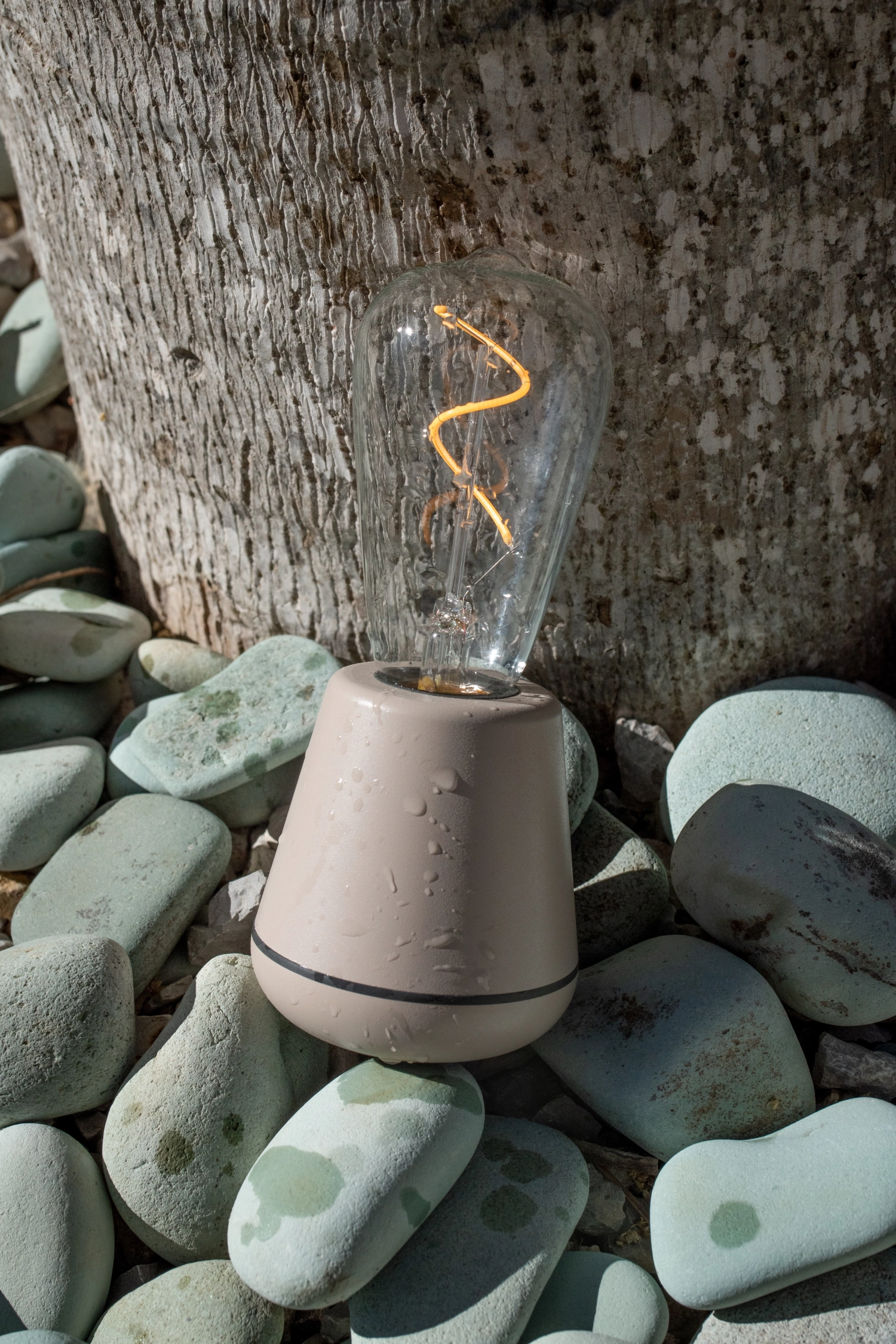 One Outdoor Tischlampe