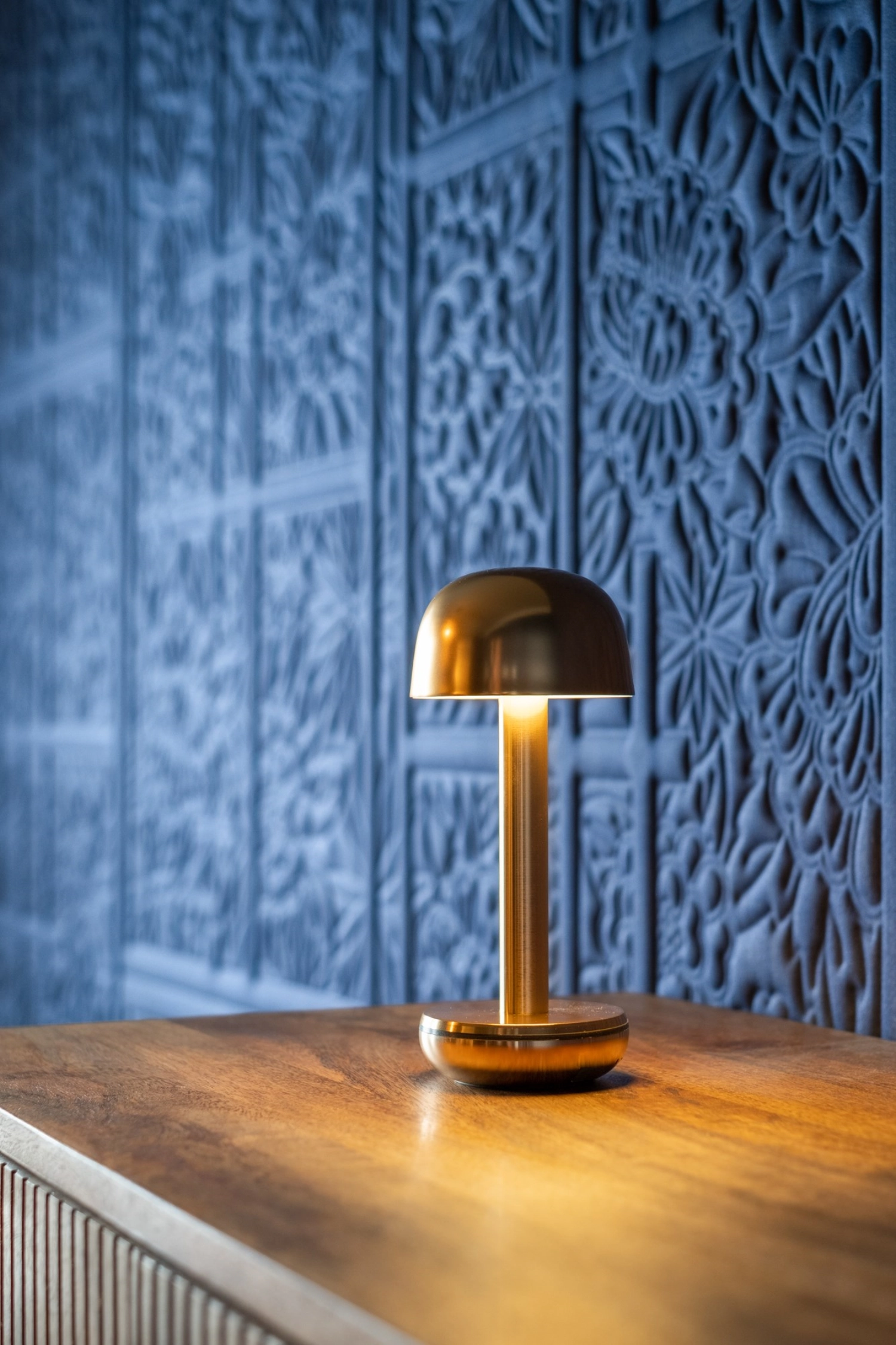 Humble light deux or, 21.2x8.8 cm