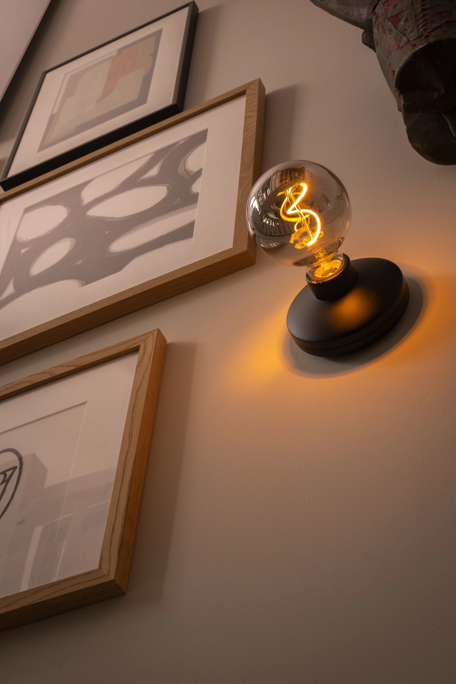 Bee Wandlampe smoked