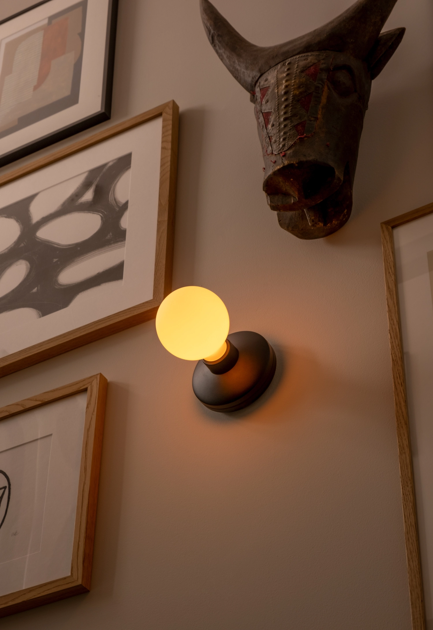 Bee Wandlampe frosted