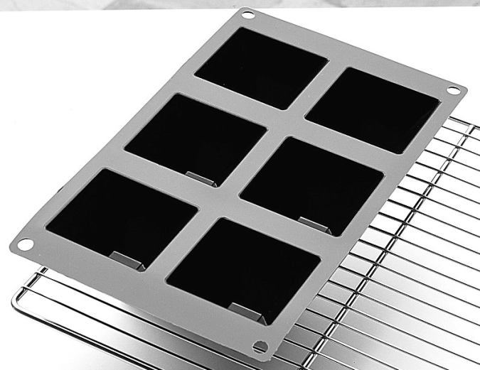 Silikonbackform Pyramide 7x7x4cm
