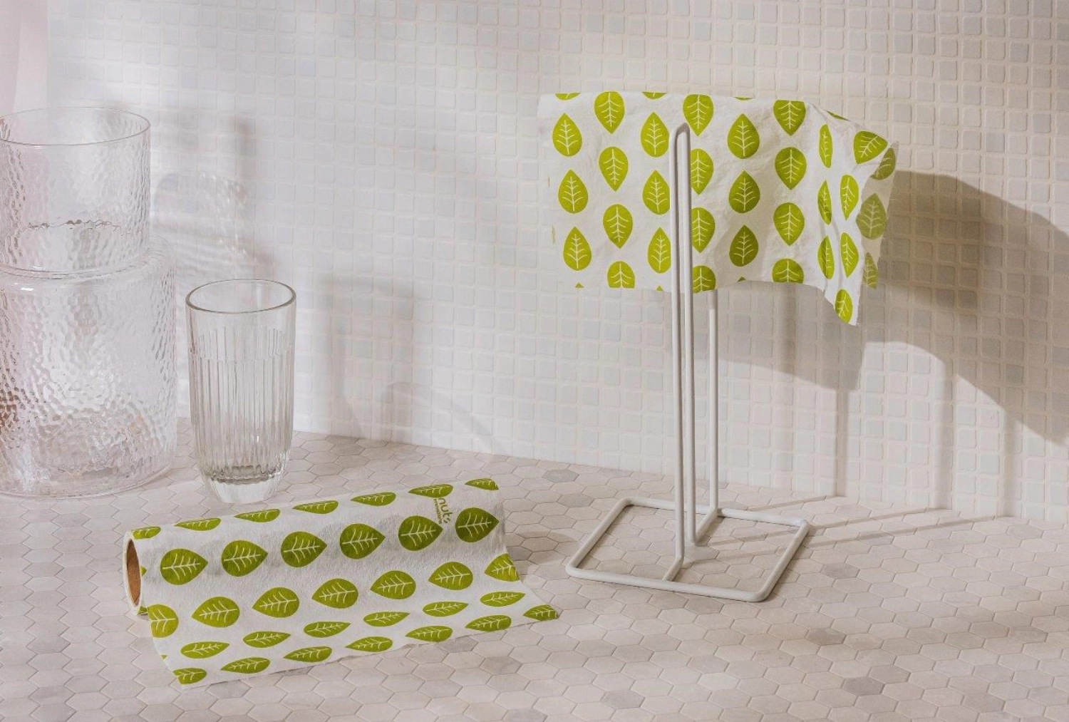Porte-rouleau de papier blanc
