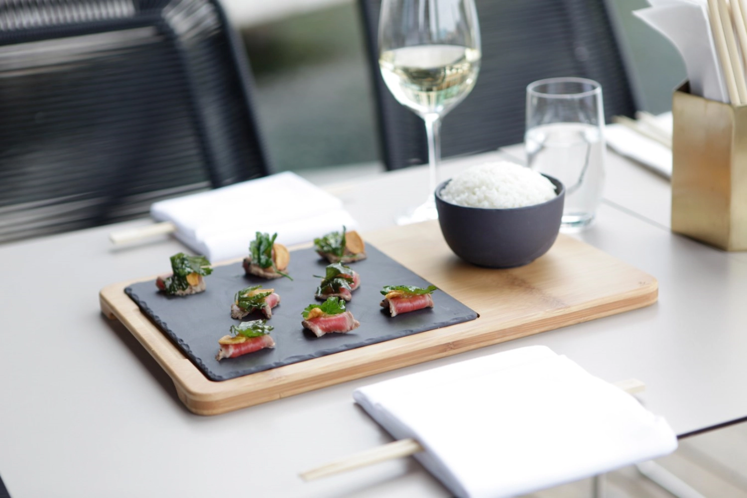 Teller quadratisch schiefer-optik