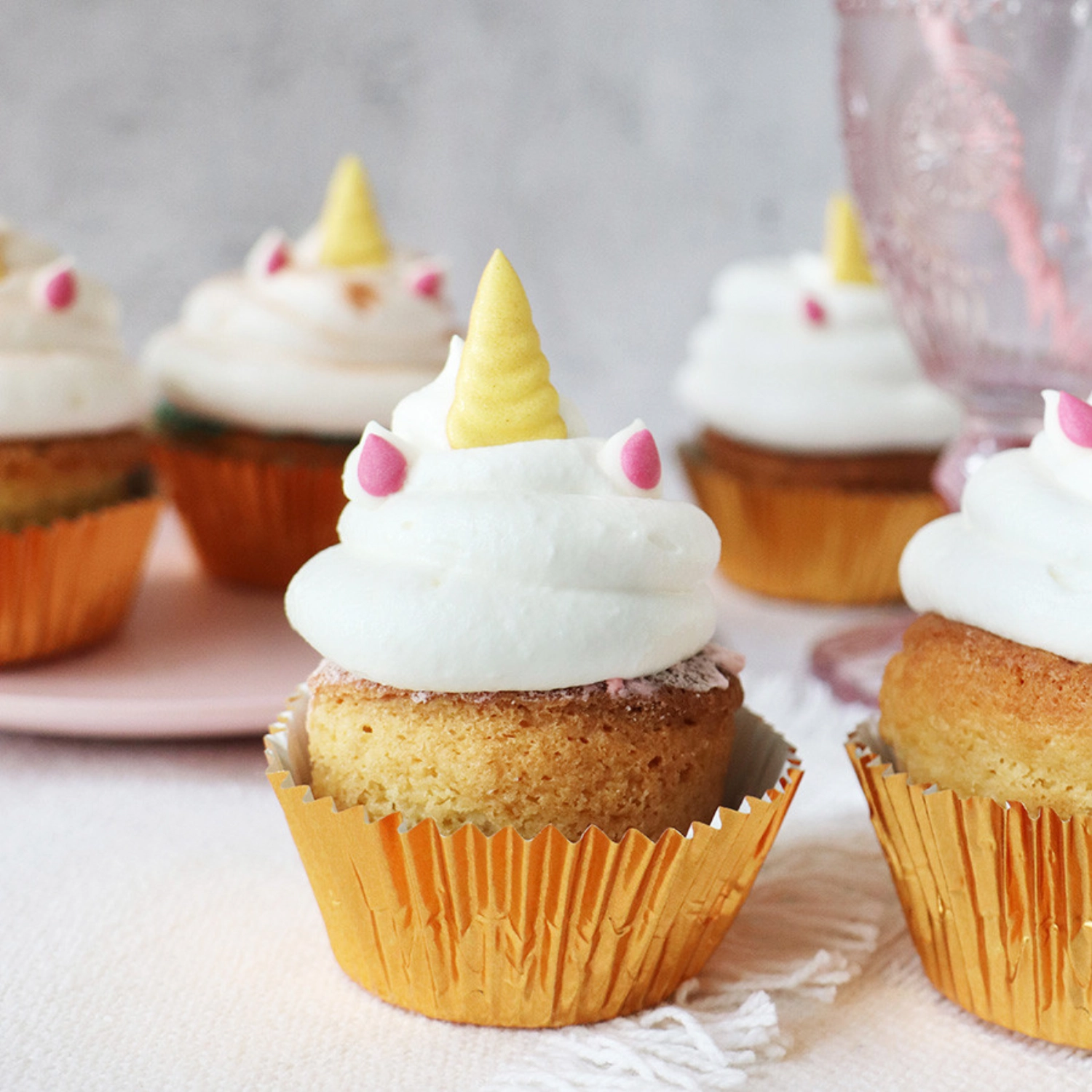 6 Stk. Zuckerdekor Einhorn