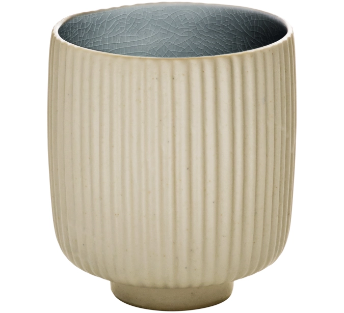 Playground Nara Becher