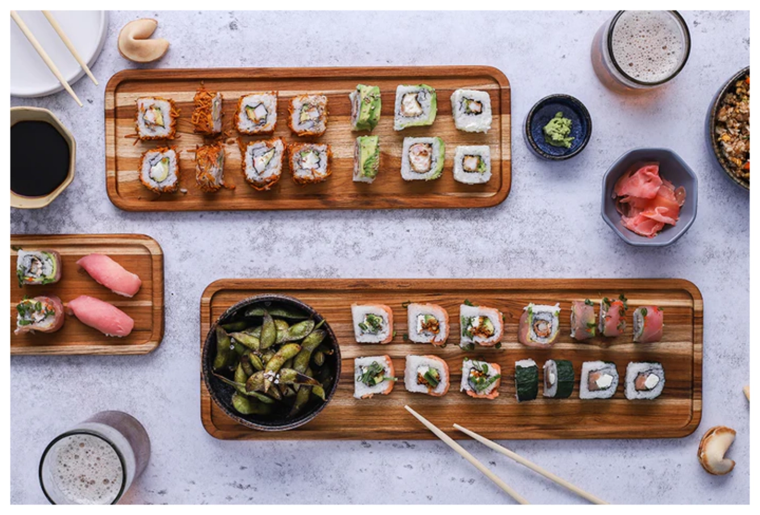 The Tray Serviertablett mit schmalem Rand