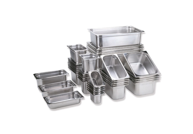 GN Behälter 2/3, 20mm tief. 1.5ltr.325x354mm