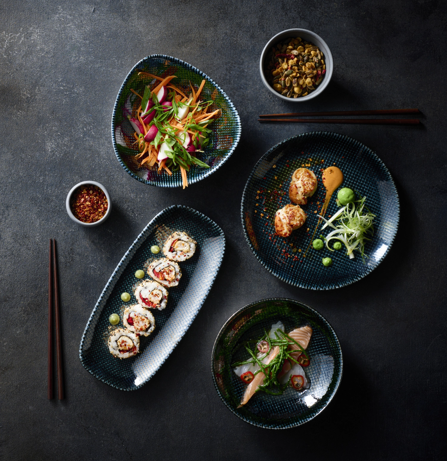 S.P. Astro Metallic Blue Coupe Teller flach