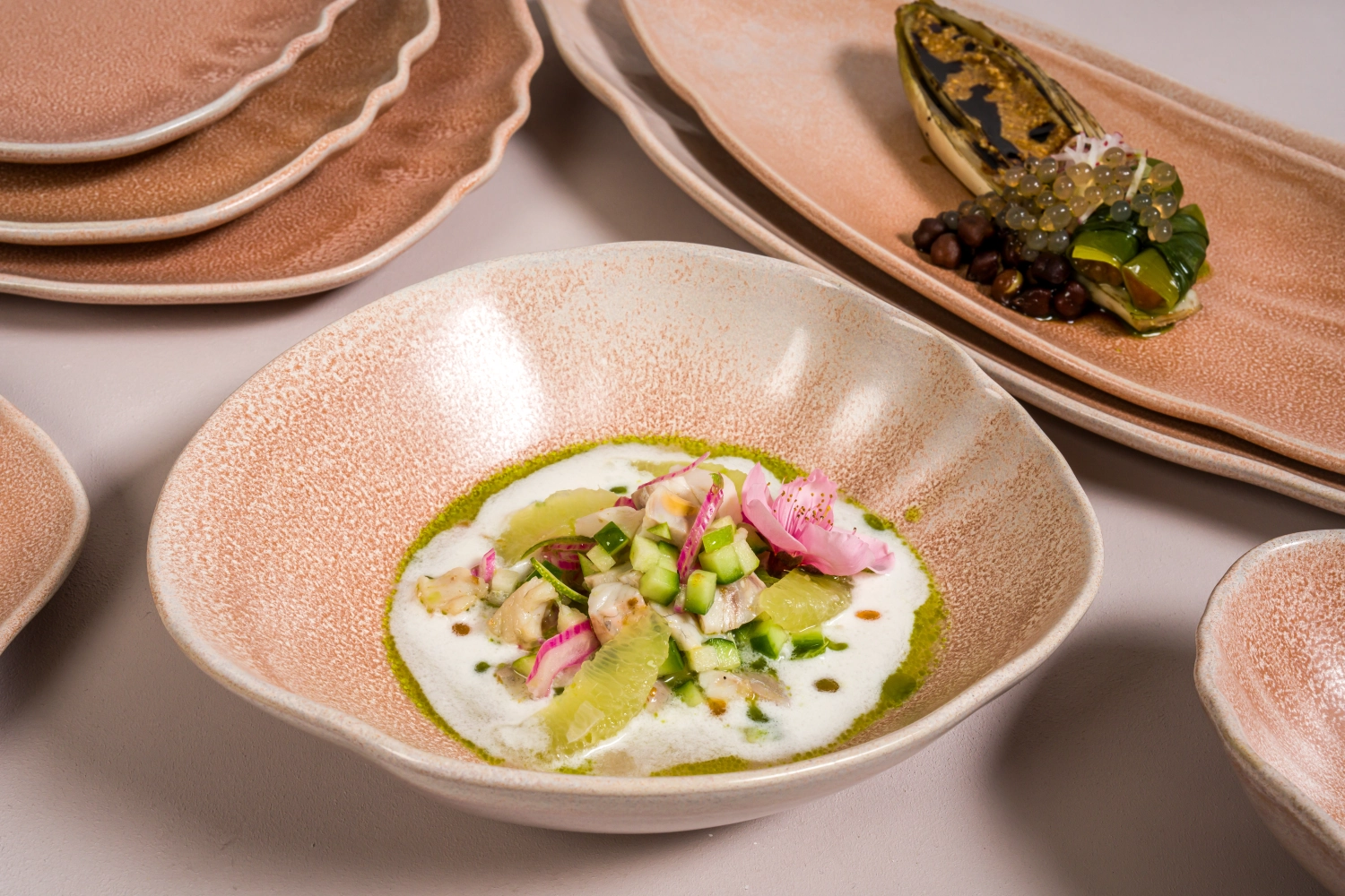 Tone Blush Assiette ovale L24cm