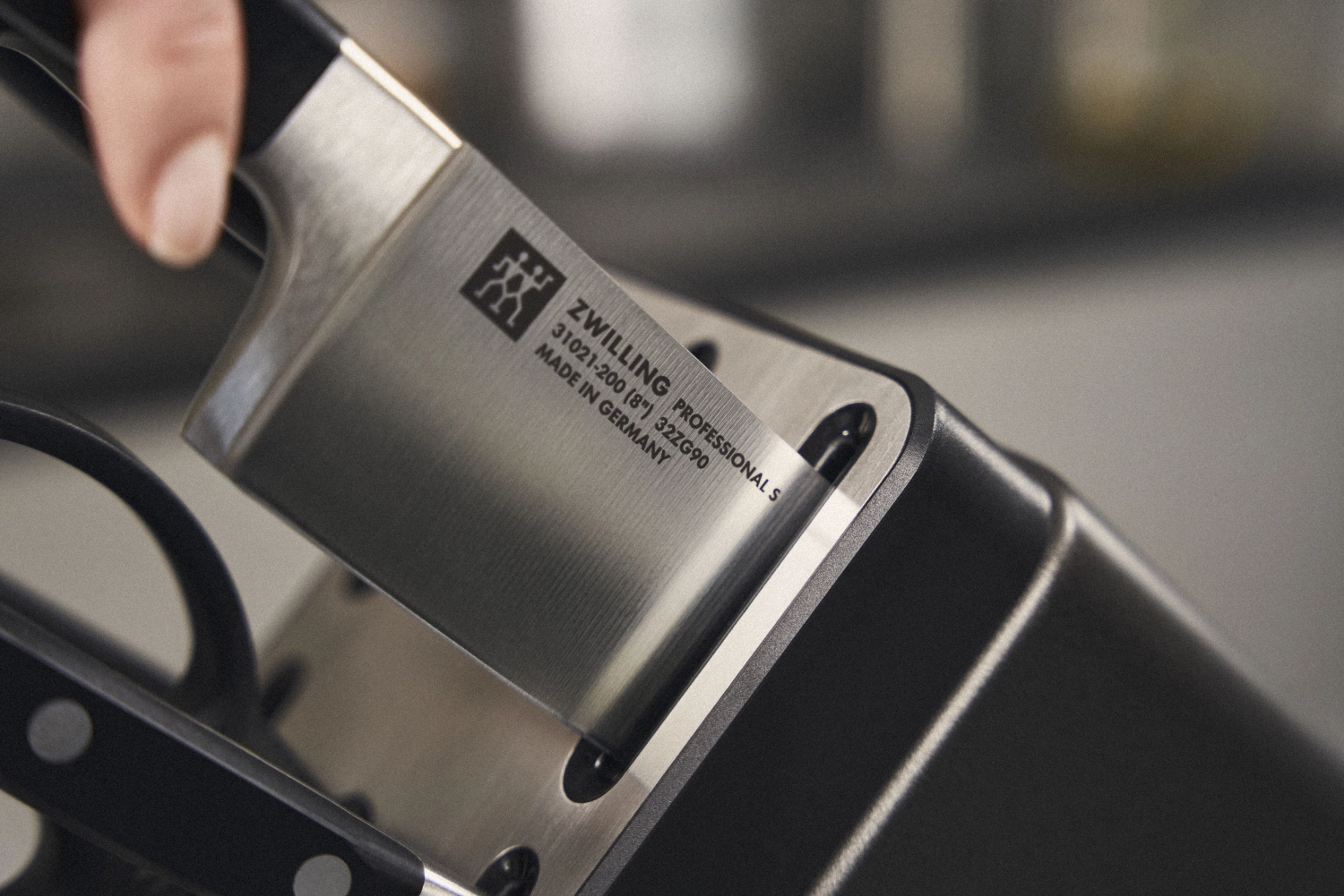 7tlg. Professional S Selbstschärfender Messerblock