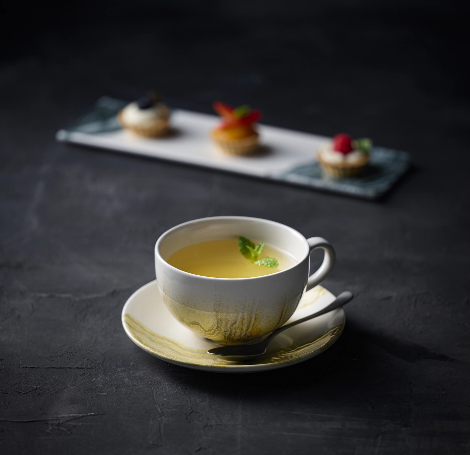 Tide Gold Untertasse