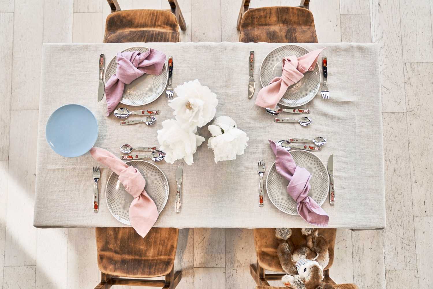 Lot de 4 couvert Emilie pour enfant