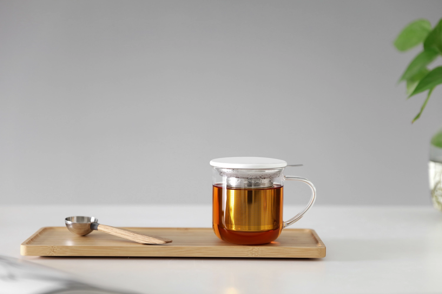 Minima Teesib mit Keramikdeckel weiss