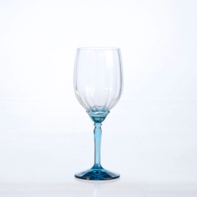 Bouteille de whisky. Florian bleu