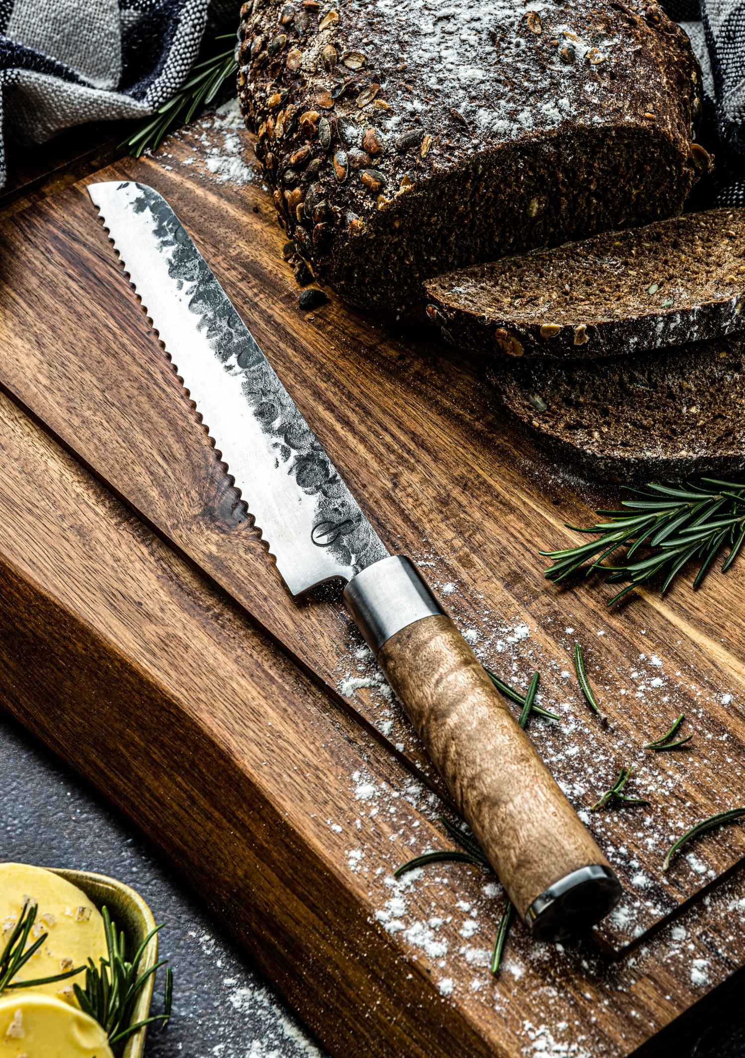 Forged VG10 Couteau à pain