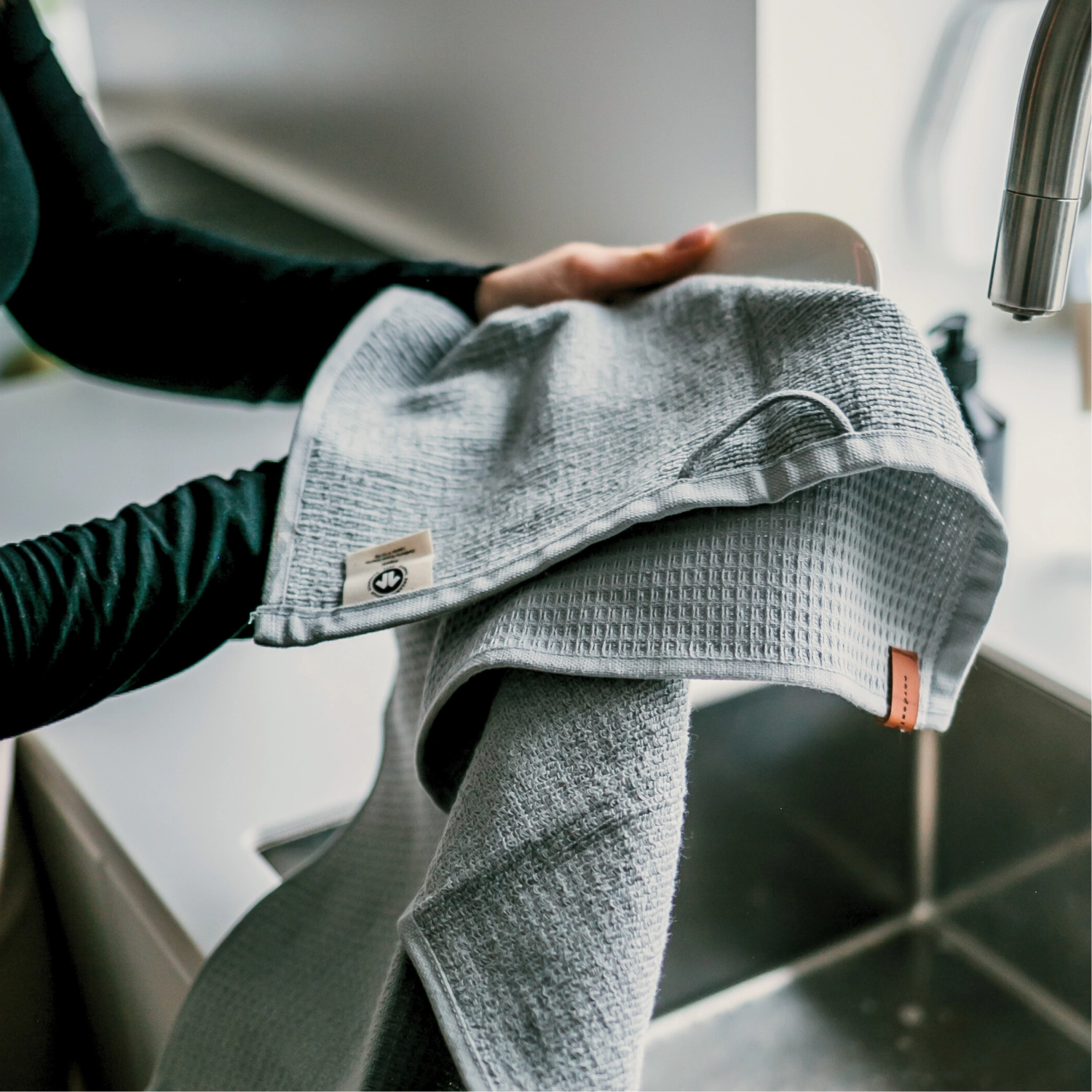 Kitchen towel torchon stockholm grey, gris clair 40x60cm