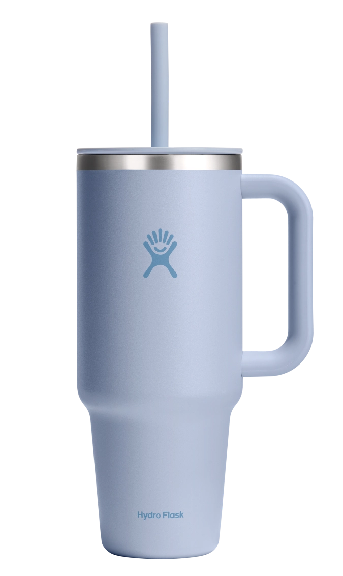 Reisebecher mit Trinkhalm