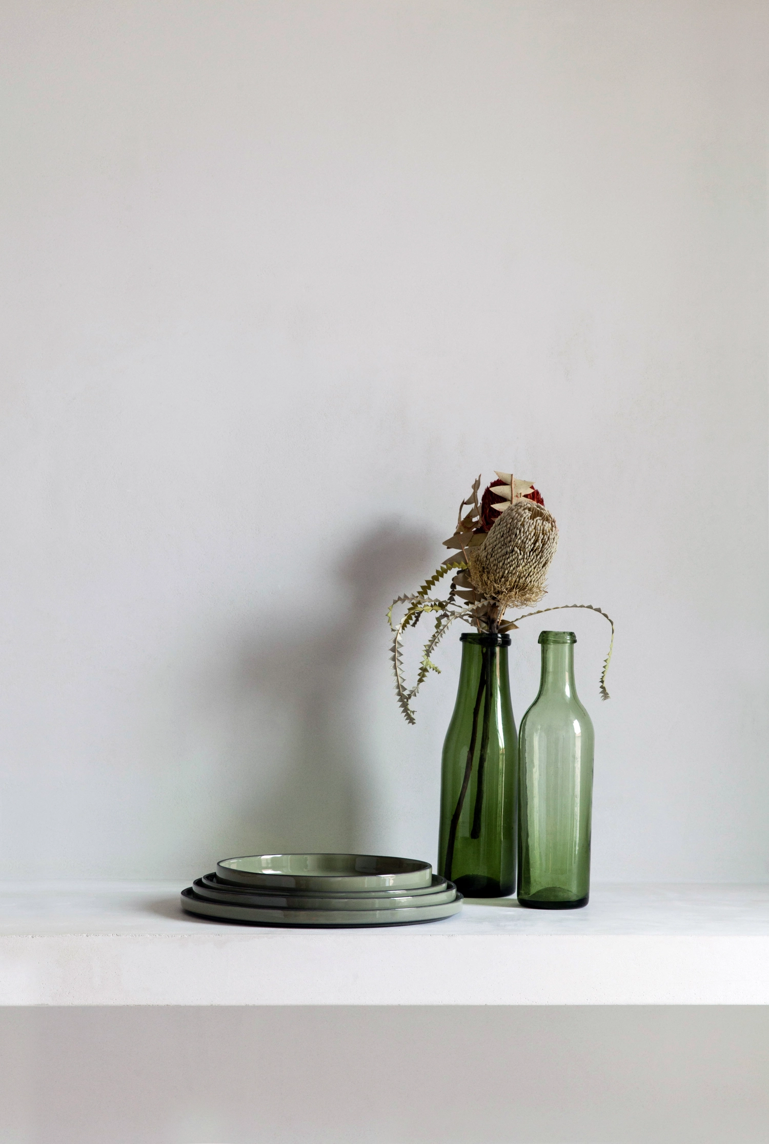 Caractère  assiette basse