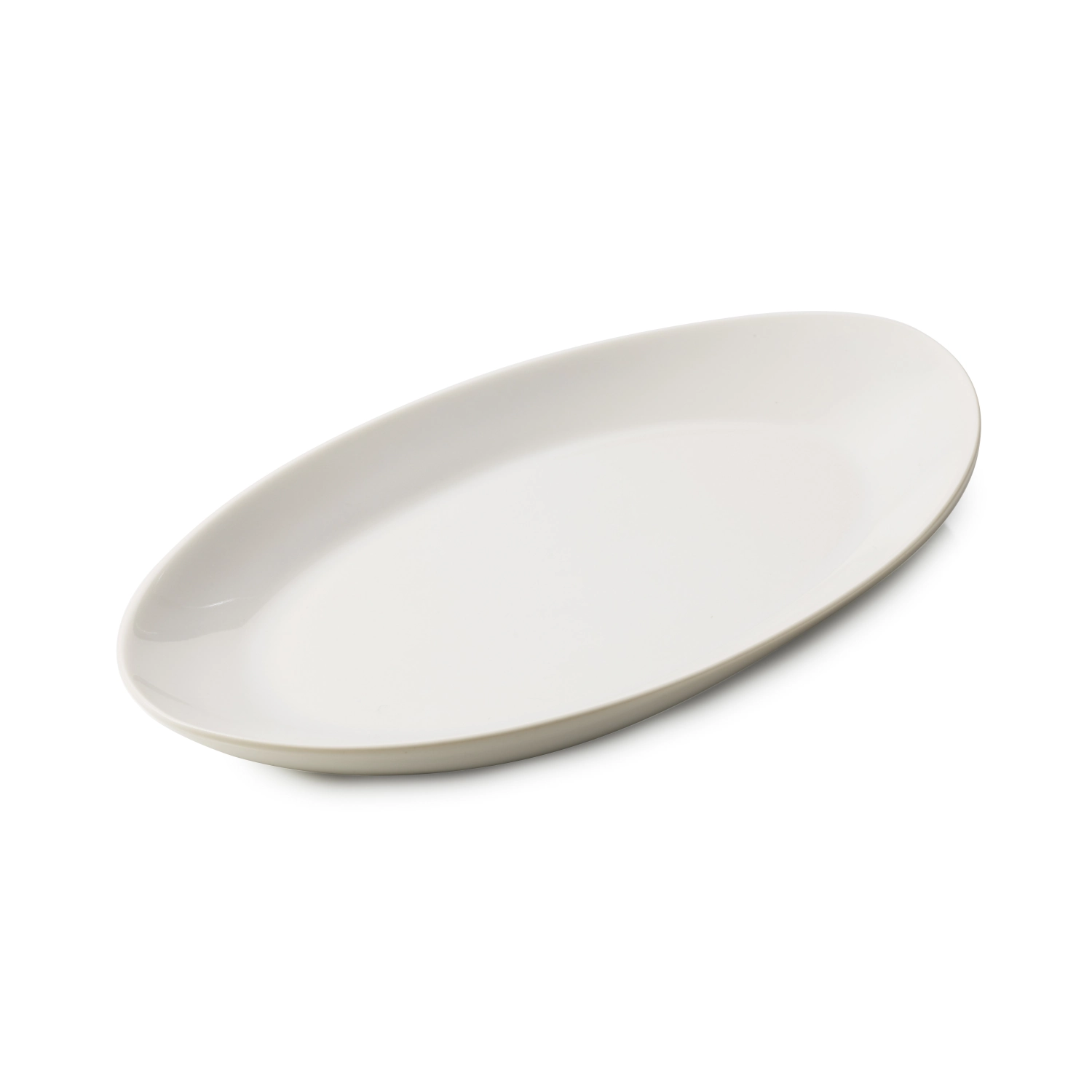 Madeleine Teller oval