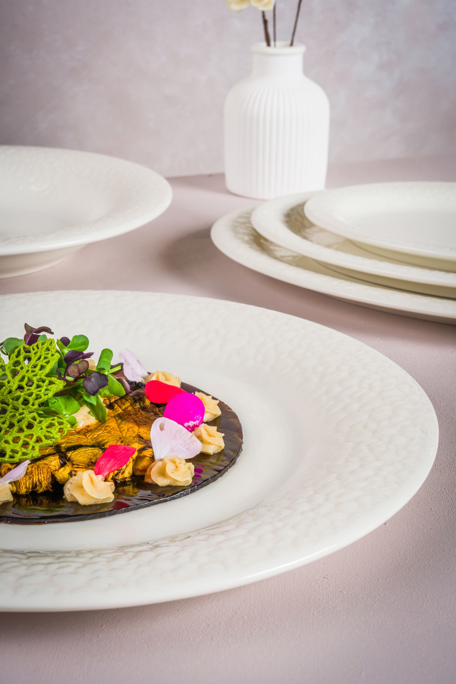 Marlena Albus  Plaque plate