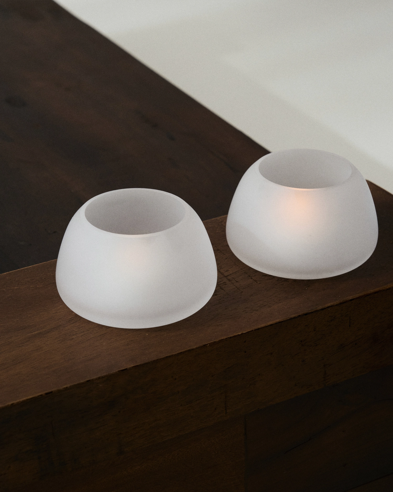 Out of Lines bougeoir