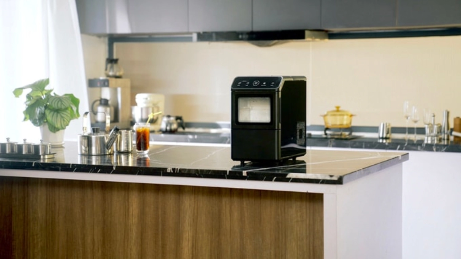 La machine à glace The Space