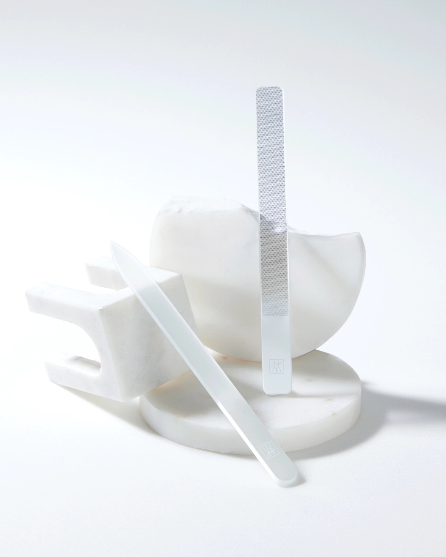 Polissoir à ongles en verre