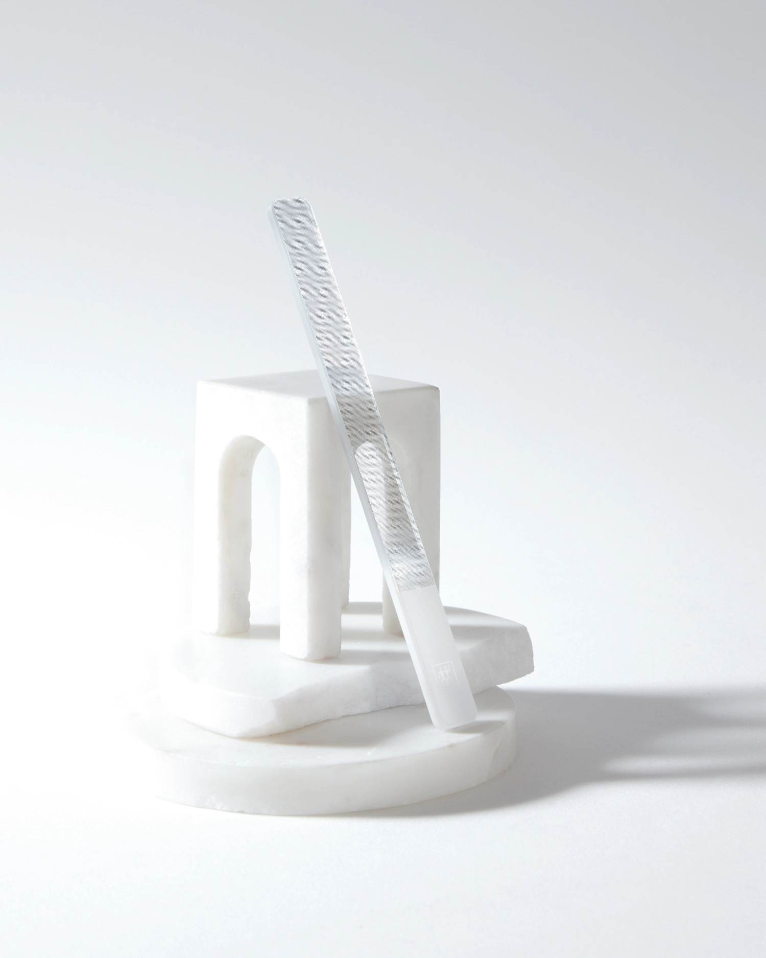 Polissoir à ongles en verre