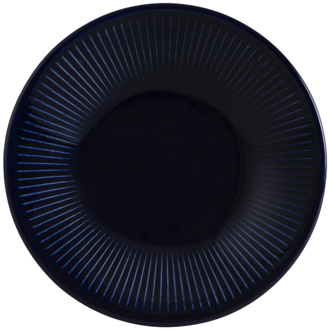 Assiette embossée