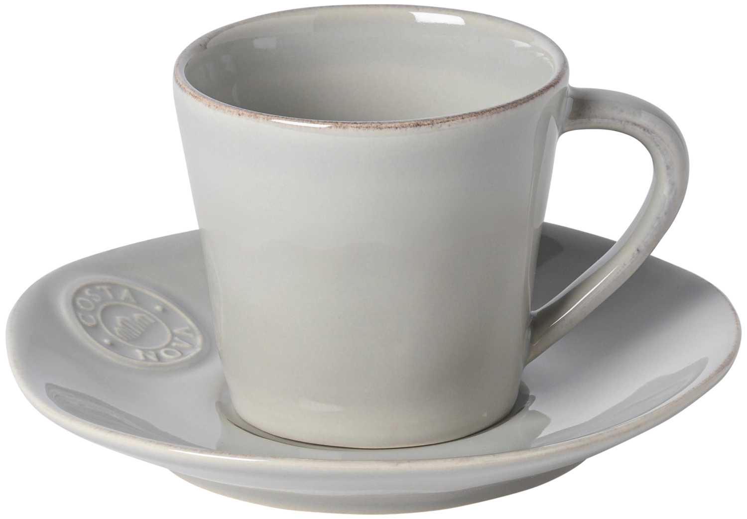 Nova tasse à thé avec soucoupe