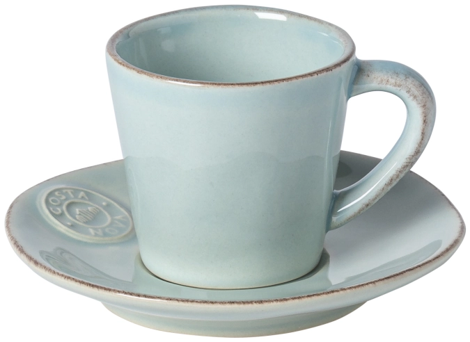 Nova tasse à café avec soucoupe