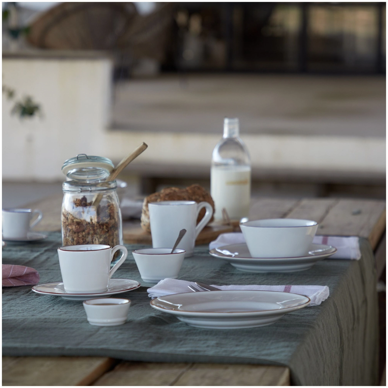 Beja Tasse à thé avec soucoupe