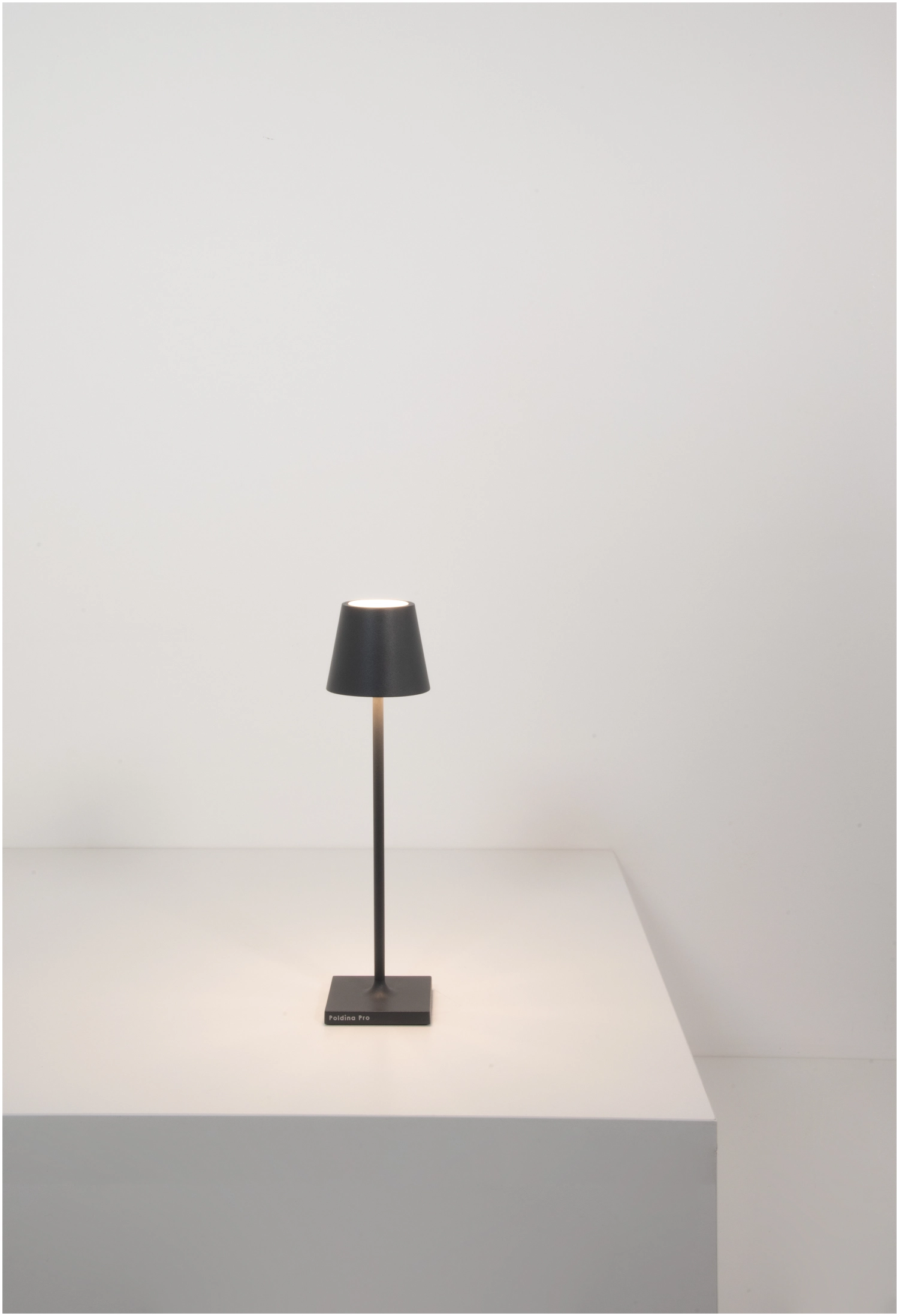 Poldina Pro micro Tischlampe